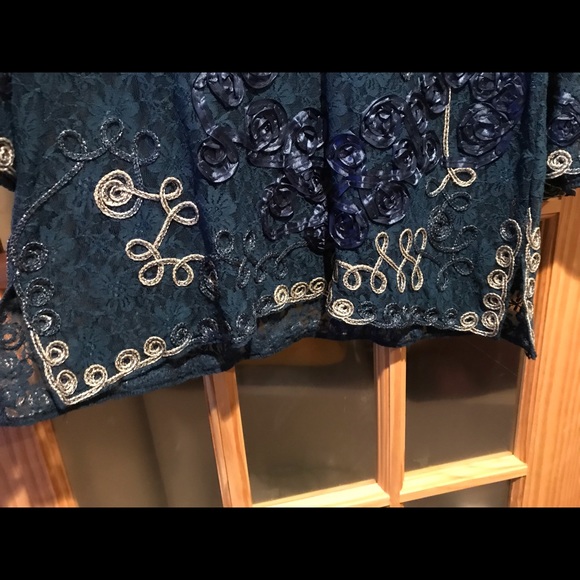 Closing closet. NWT embroidered lace embellished sheer top - Picture 4 of 7